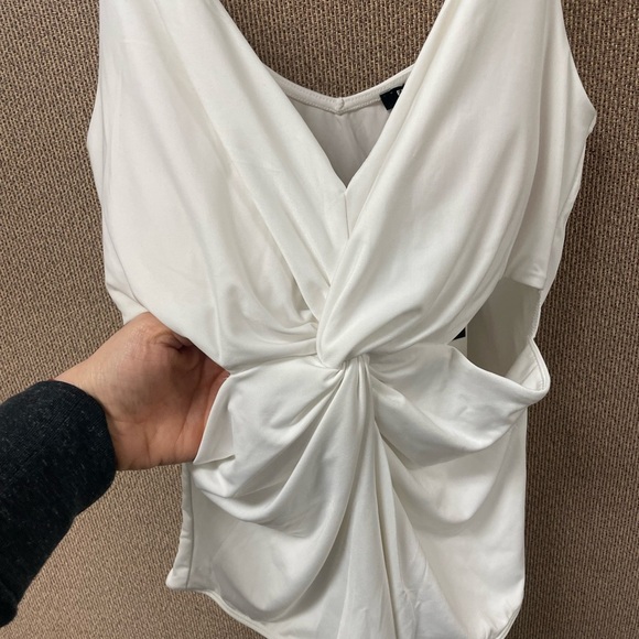 Express White Twist Front Bodysuit - Picture 5 of 9